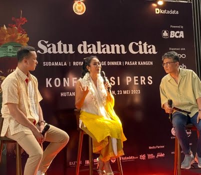 sudamala Nicholas Saputra dan Happy Salma