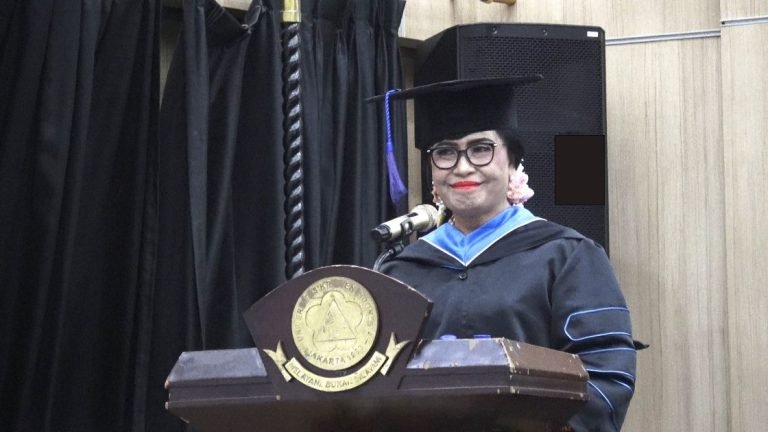 Mengurai Jalan Keadilan Agraria, Orasi Ilmiah Prof. Dr. Aarce Tehupeiory di UKI