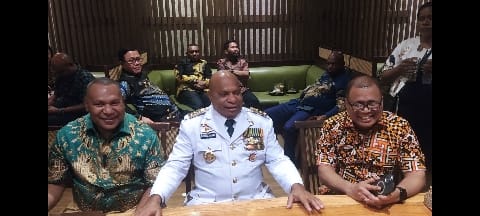 PAPUA gubernu papua matius fakhiri