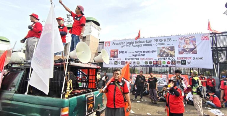 Aksi Kebangkitan Ojol